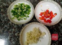 芽菜小面的做法图解3