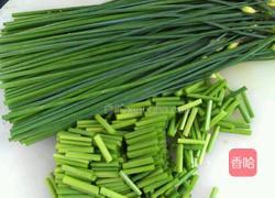 韭苔炒肉的做法图解1