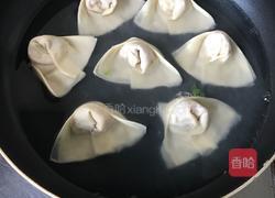 煎馄饨的做法图解1