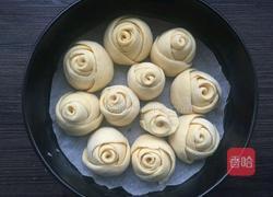 浪漫情怀必做的玫瑰花面包的做法图解7