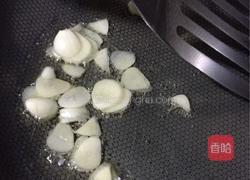 尖椒溜肥肠的做法图解5