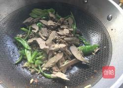 青椒炒鸭肝的做法图解6