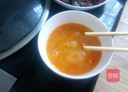 鲜虾仁火腿特色蛋炒饭的做法图解1