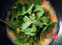菠菜香菇番茄汤的做法图解4