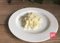 洋葱青椒炒苋菜梗的做法图解4