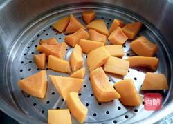 南瓜西葫芦肉包的做法图解1