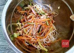 凉拌绿豆芽的做法图解10