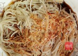 酸辣金针菇的做法图解5