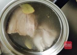 脆皮烤肉的做法图解1