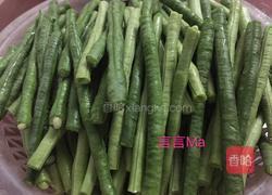 紫苏炒豆角的做法图解2