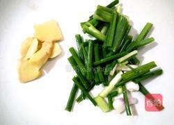 猪红豆腐汤的做法图解3