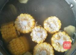 排骨玉米汤的做法图解8