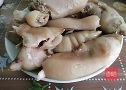 黄豆猪脚汤的做法图解1