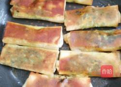香煎韭菜鸡蛋饼的做法图解11