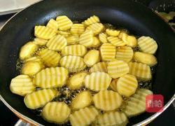土豆鸡翅香锅的做法图解6