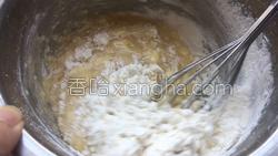 香蕉蛋糕的做法图解5