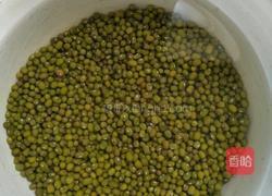 绿豆汤的做法图解1