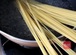 牛利南瓜燴意大粉的做法图解1