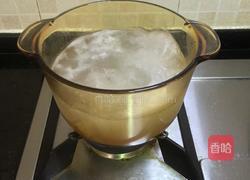 香菇鲜虾排骨年糕汤的做法图解6