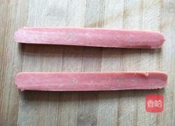 大红唇煎蛋的做法图解2