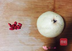 冰糖雪梨的做法图解1