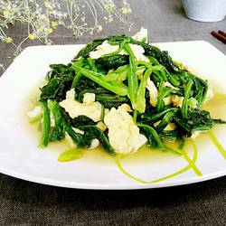 菠菜炒鸡蛋的做法[图]