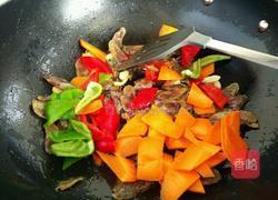 香肠炒毛豆的做法图解6