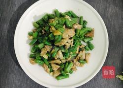 快手菜-瘦肉炒四季豆的做法图解4