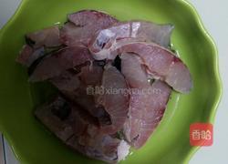 香煎草鱼的做法图解2