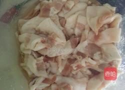 辣椒炒五花肉的做法图解3