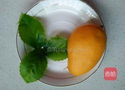 芒果玫瑰花的做法图解2