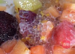 糖桂花牛奶水果捞的做法图解1