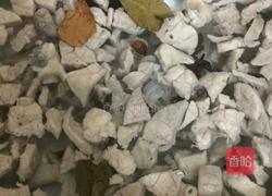 猪肺西洋菜汤的做法图解3