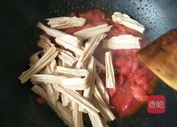 番茄炒腐竹的做法图解6