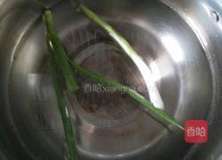 酸甜鸡腿肉的做法图解2