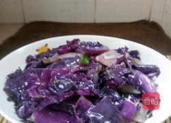 洋葱爆炒紫甘蓝的做法图解6