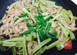 牛肉炒通菜梗的做法图解8