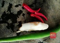 四川开胃小食 火烧辣椒拌仔姜的做法图解1