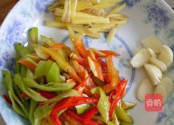 木耳炒鸡蛋的做法图解4