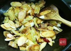 茭白炒肉的做法图解6