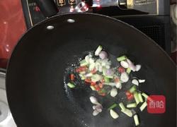 爆炒花甲的做法图解3