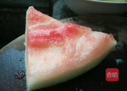 爽口西瓜皮的做法图解1