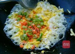 酱油炒饭的做法图解4