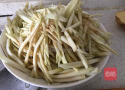 炒茄子丝的做法图解3