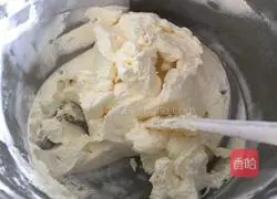 Illustration of how to make cream cake 1