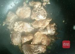 排骨炖豆角土豆的做法图解5