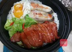 Illustration of how to make sea fish barbecued pork claypot rice 9