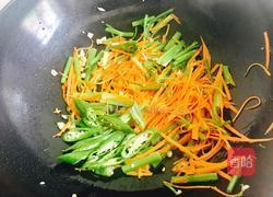 芹菜干丝的做法图解12