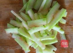 蜜汁西瓜皮的做法图解3