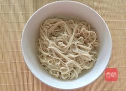香菇鸡丝汤面的做法图解8
